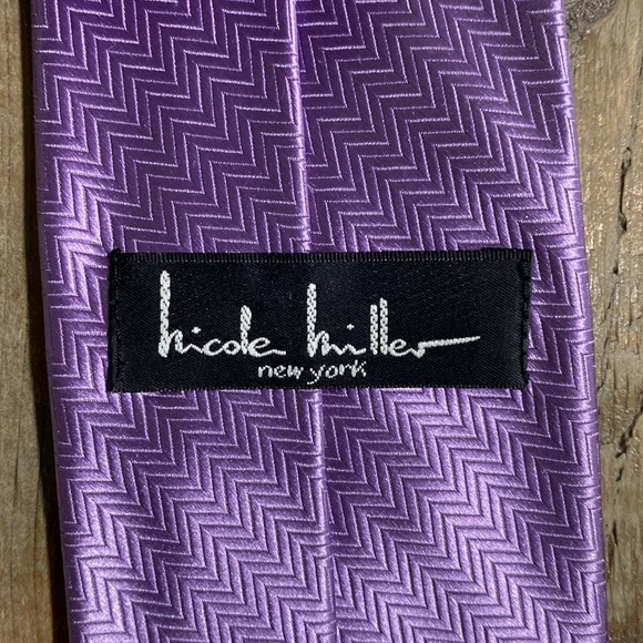 Nicole Miller Tie - Picture 3 of 3